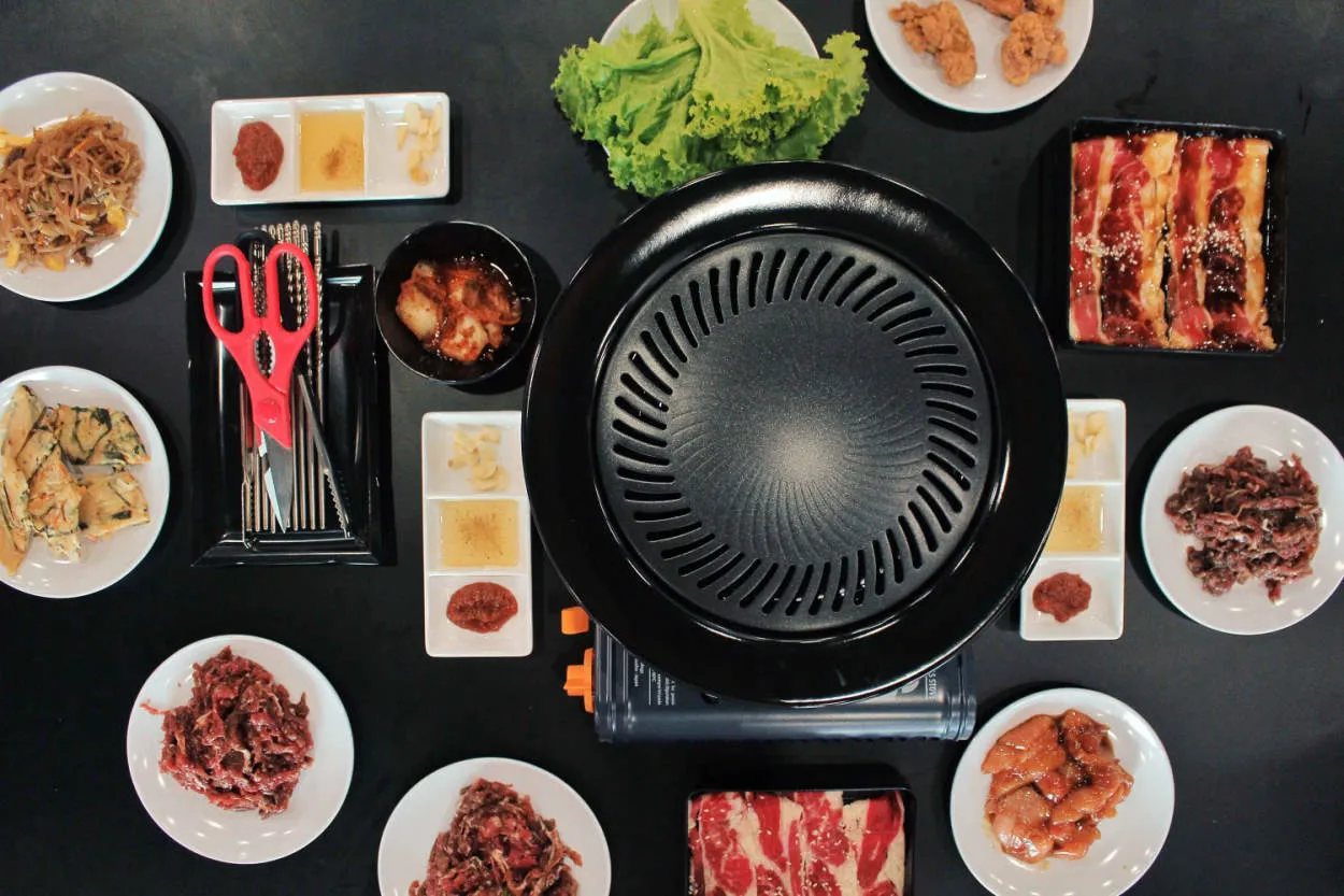 Menikmati Hidangan All-You-Can-Eat di Korea