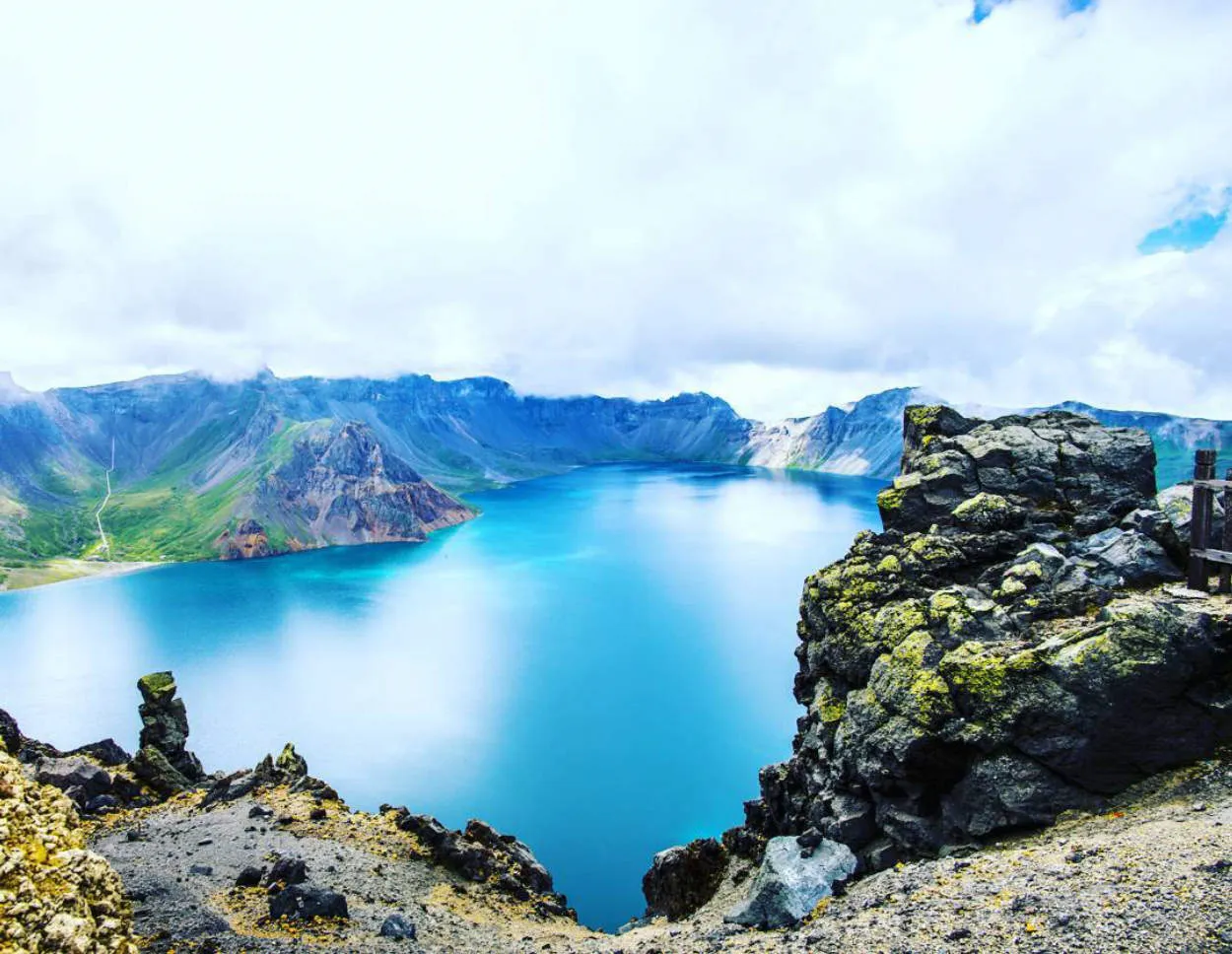 Menjelajahi Keindahan Danau dan Danau di Korea